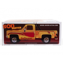 Model Plastikowy - Samochód 1:25 1981 Chevy Stepside Pickup Sod Buster Car - MPC972